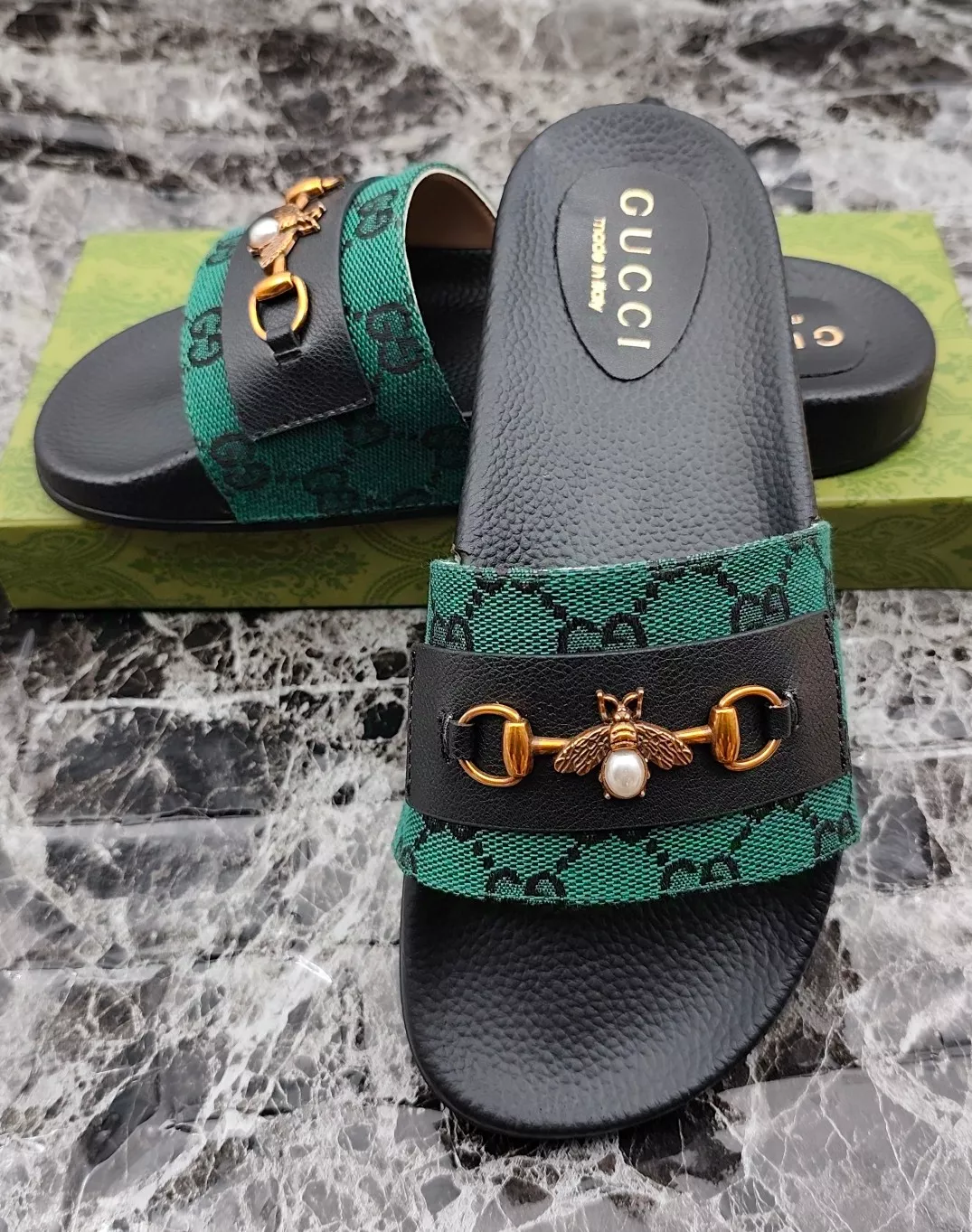 gucci chaussons pour femme s_12a2aa01